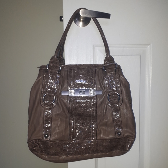 GUESS Purse - Picture 3 of 6